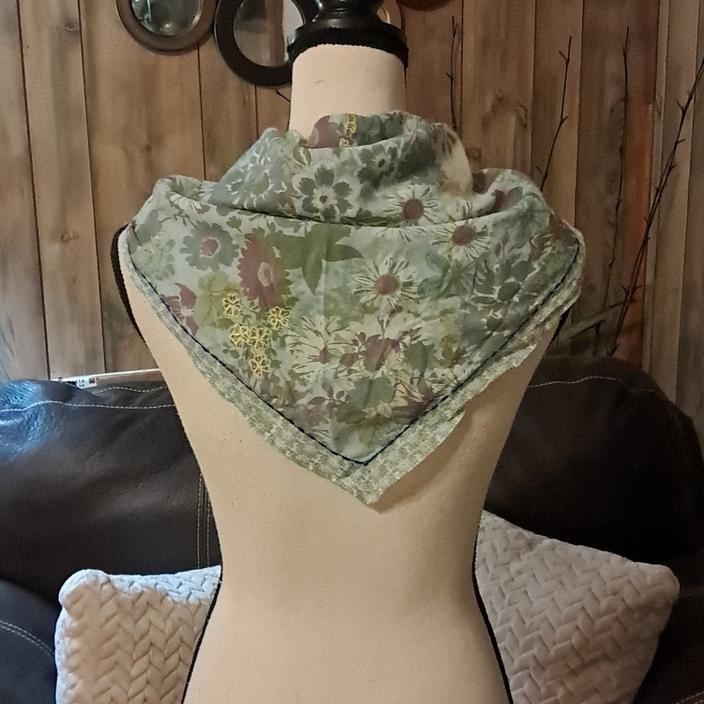 Coldwater Creek Cotton Flora Embroidered Scarf Grndmacore Cottagecore
